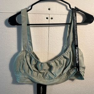 Pretty little thing spaghetti crop top Size Large